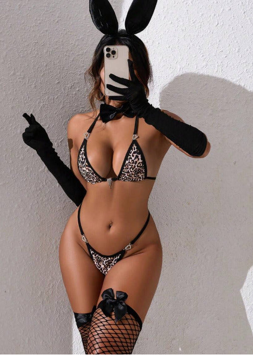 Traje coneja (8 piezas) (Talla L)