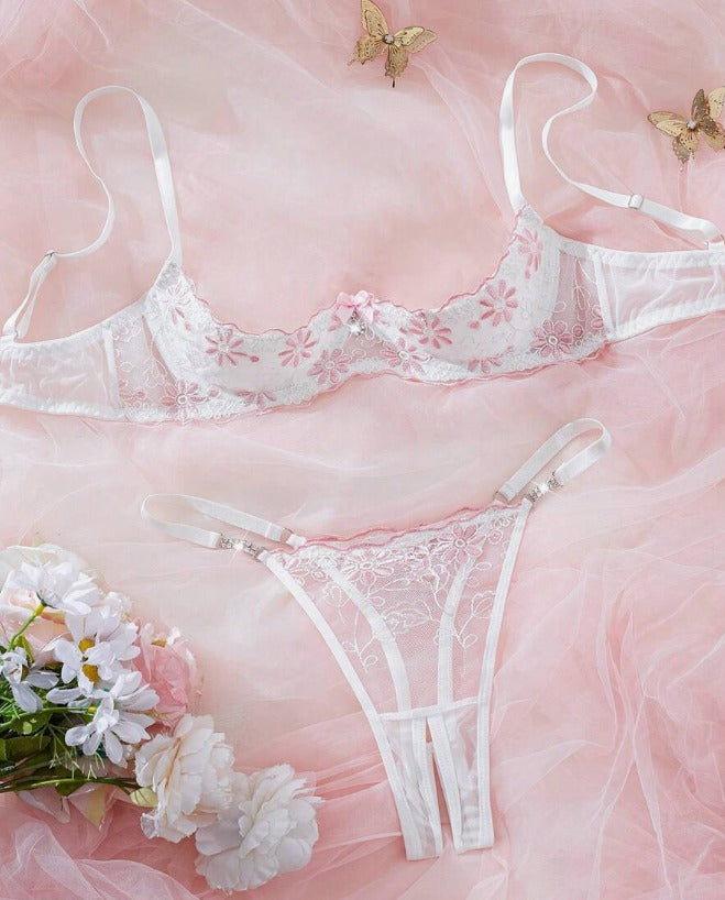 Lencería blanca con apertura (Talla S M L)