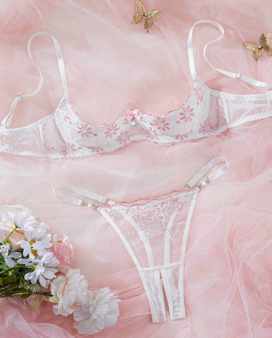 Lencería blanca con apertura (Talla S M L)